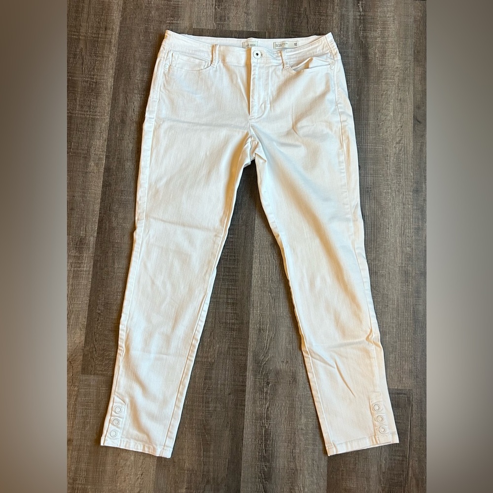 J•Jill Denim Authentic Fit Slim Ankle White Jeans Size 10